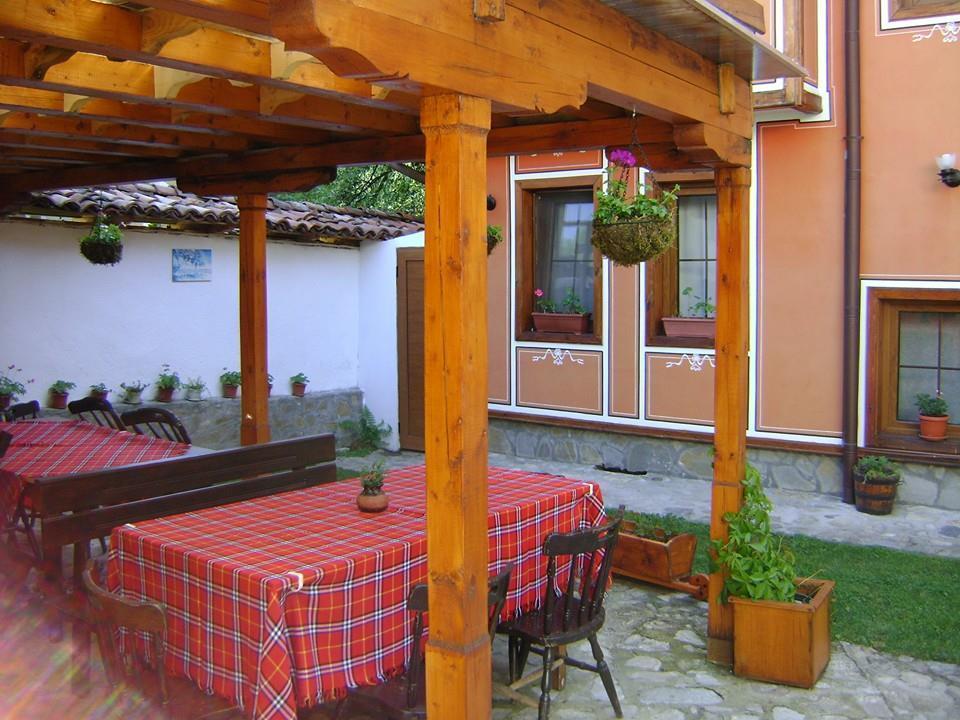 Guest House Todorini Kashti Koprivshtitsa Eksteriør billede